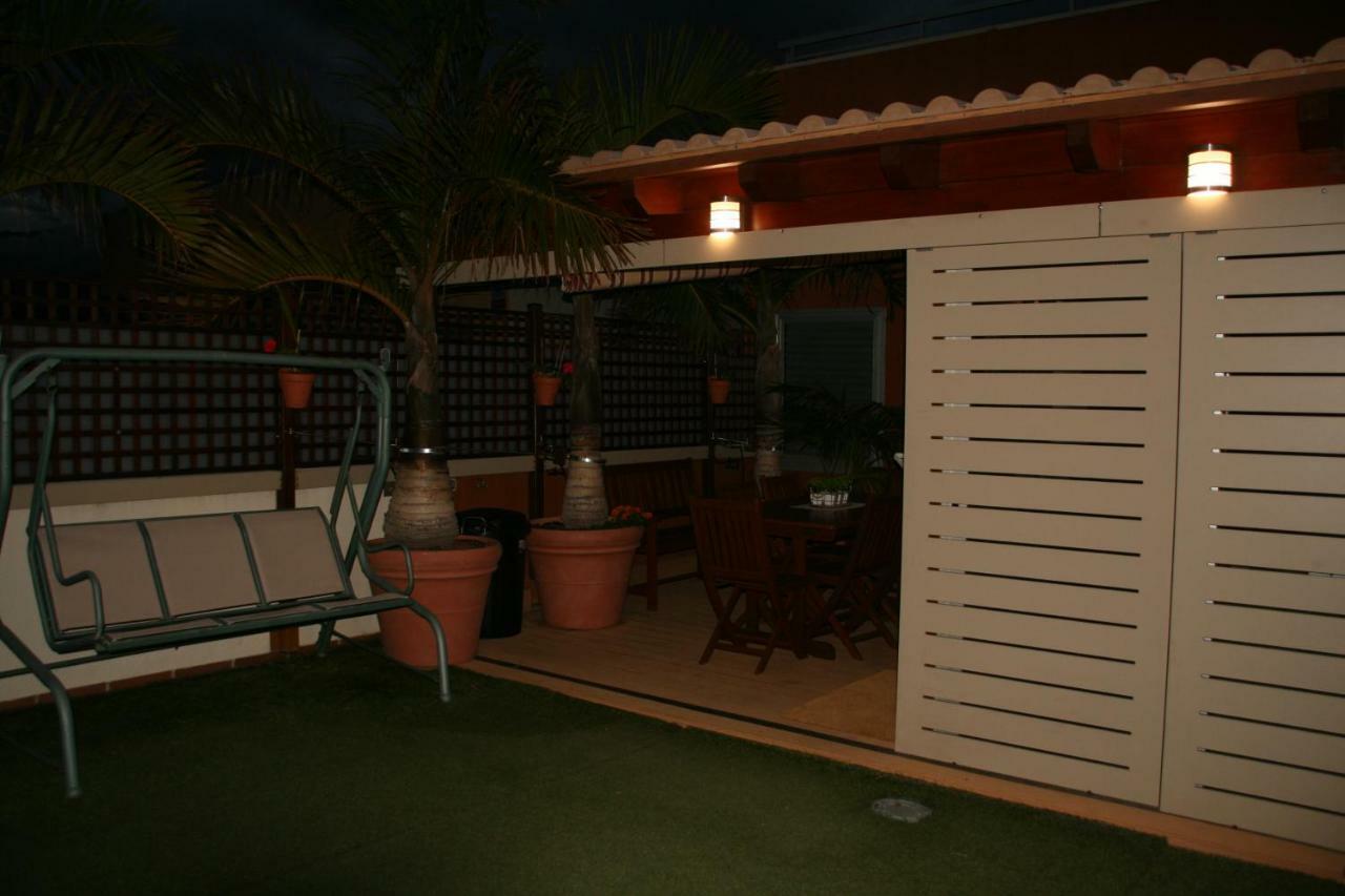 Apartamento Vacacional Atico Frente Al Mar Candelaria Dış mekan fotoğraf